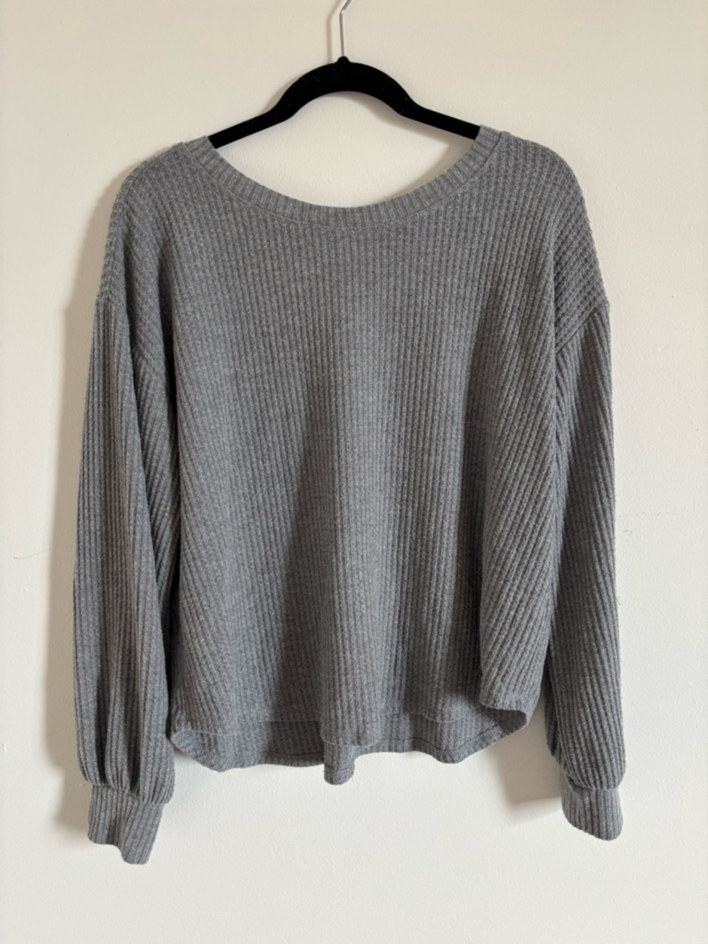 Hollister Gray Ribbed Knit Top